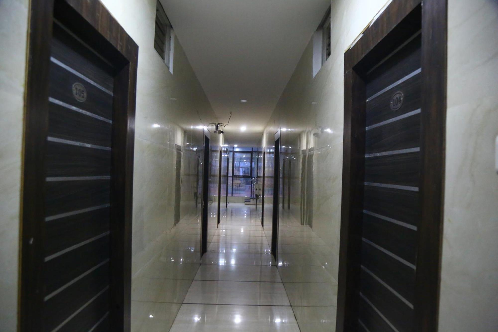 Hotel Mn Grand Shamshabad Airport Zone Hyderabad Exteriör bild