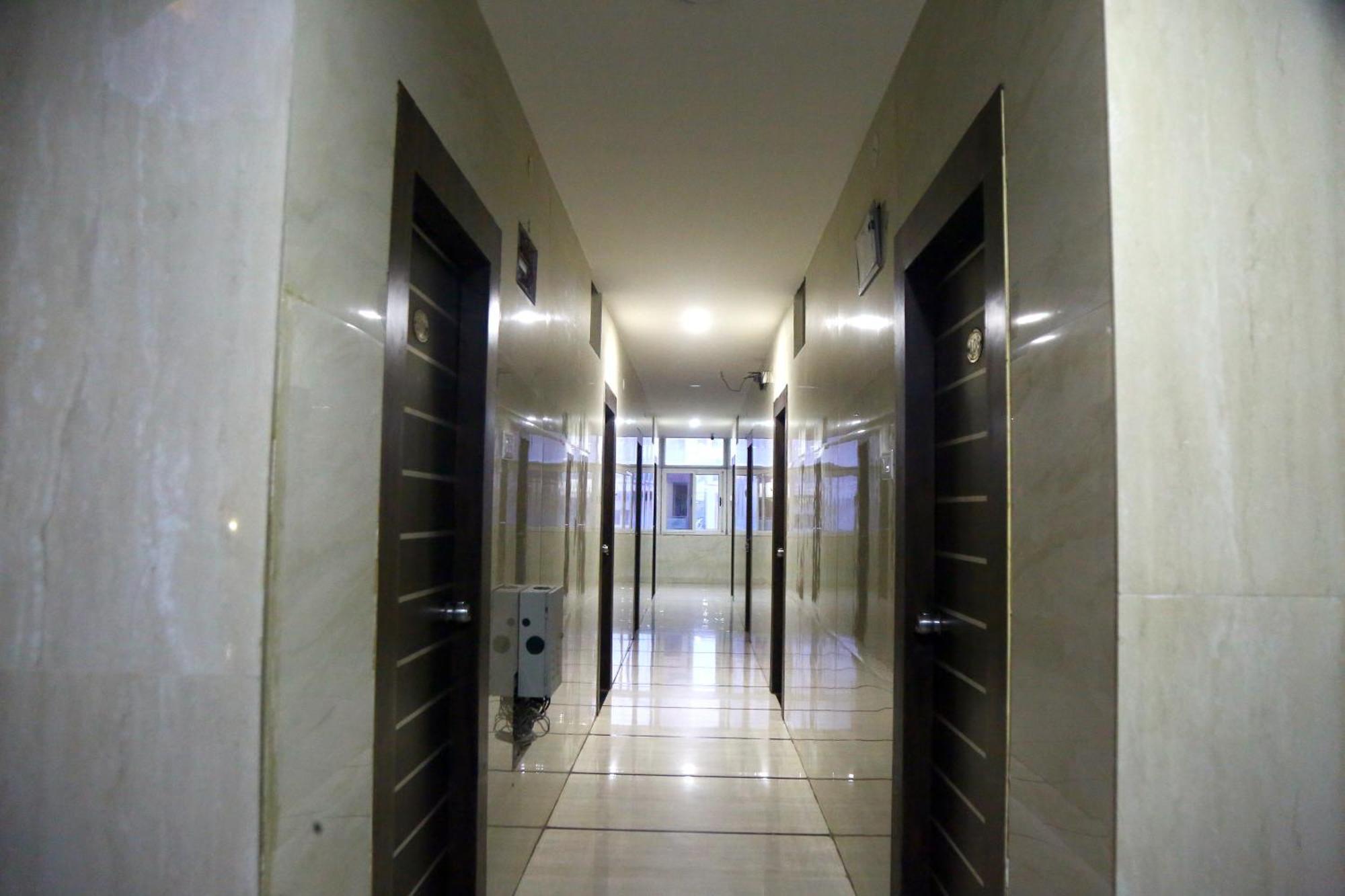 Hotel Mn Grand Shamshabad Airport Zone Hyderabad Exteriör bild