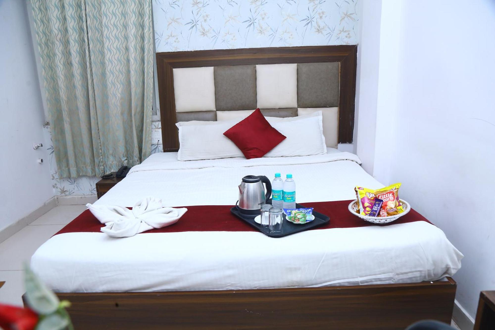 Hotel Mn Grand Shamshabad Airport Zone Hyderabad Exteriör bild